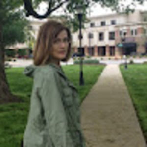 Meet your Posher, Alicia